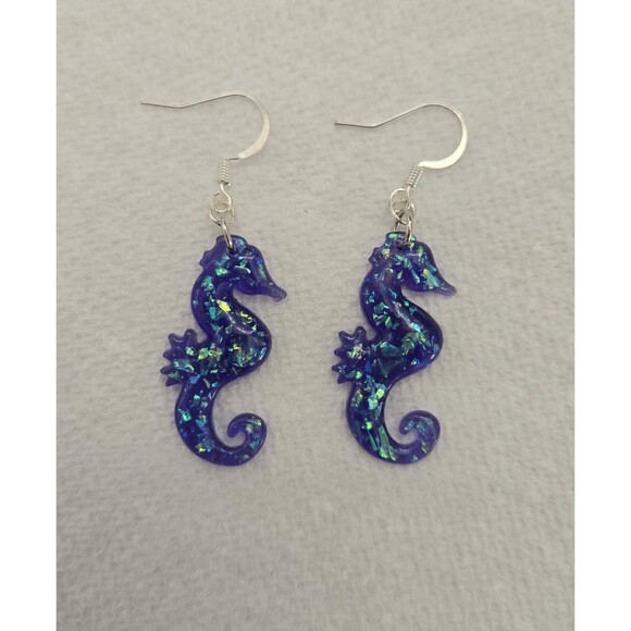 Seahorse irisdescent holographic earrings - Picture 1 of 3